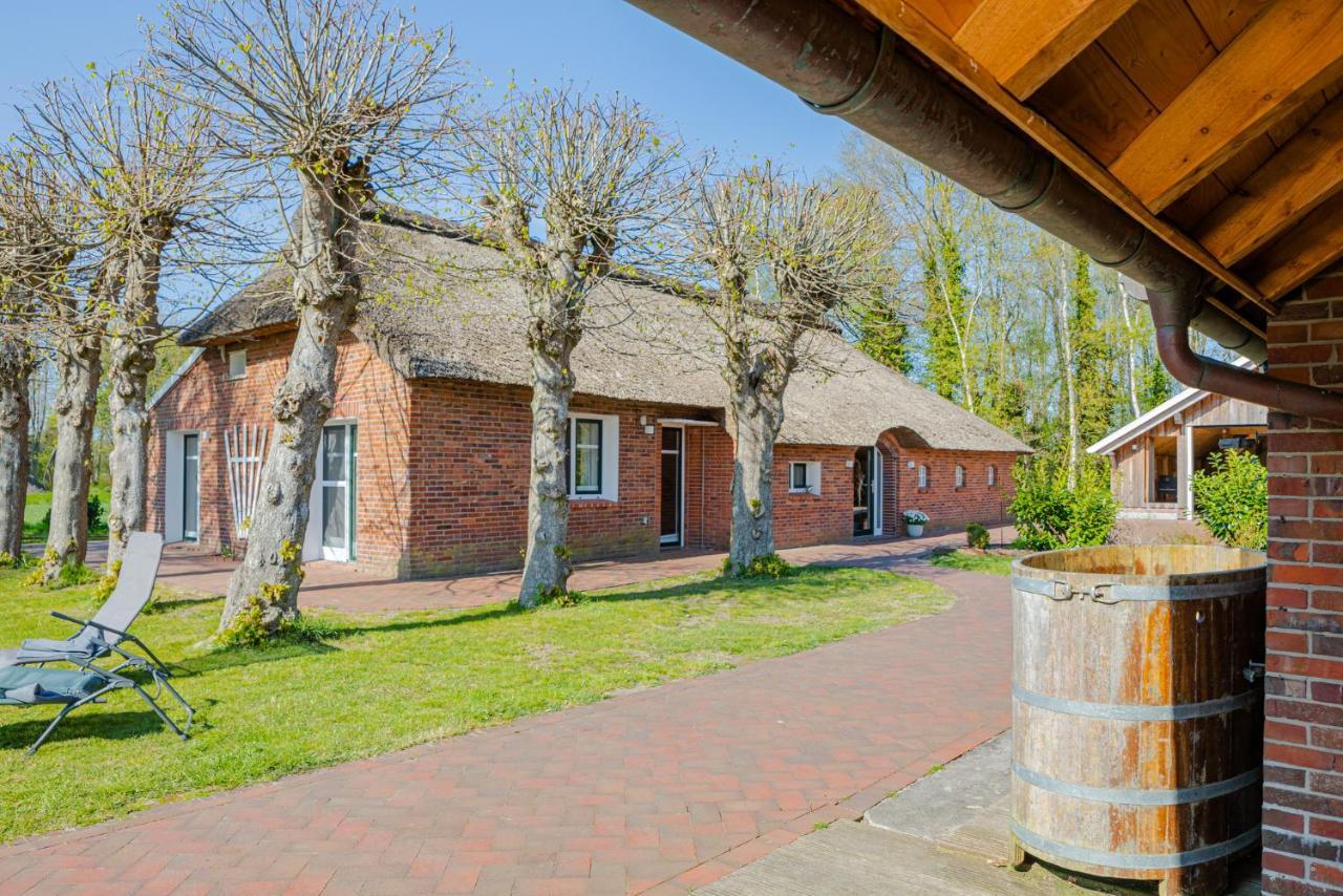 Reetdach Ostfriesenhaus Villa Sudbrookmerland ภายนอก รูปภาพ