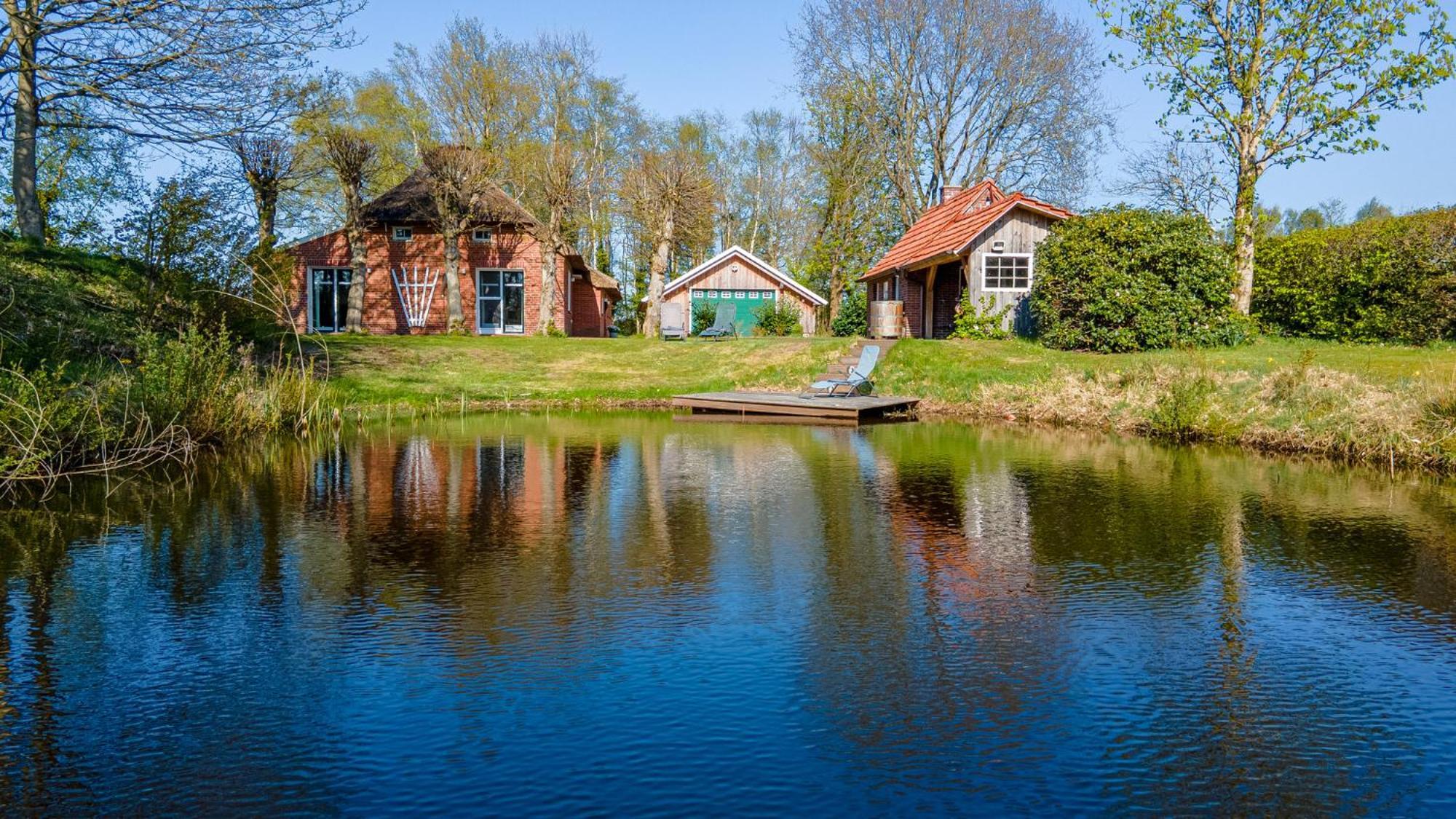 Reetdach Ostfriesenhaus Villa Sudbrookmerland ภายนอก รูปภาพ